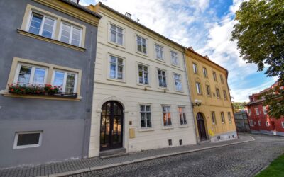 č. 1049:Činžovní dům – Jánské náměstí 12, ChebCena: 6 900 000 Kč