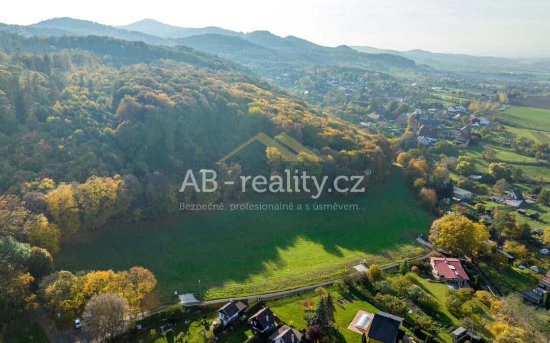 č. 1085:Prodej pozemku 6 954 m2 – Bořislav, okr. Teplice Cena: 9 040 000 Kč